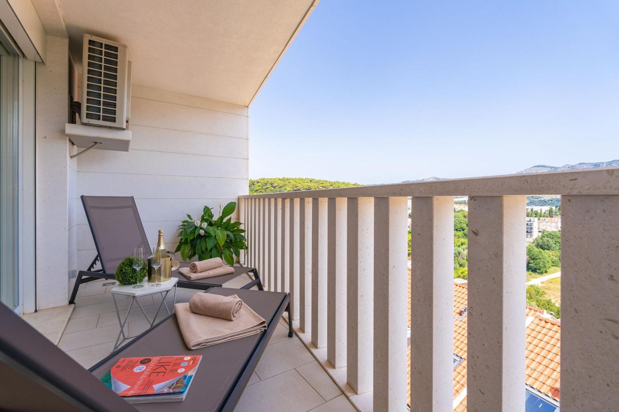 Apartment Apollo In Dubrovnik With Sea View Екстериор снимка