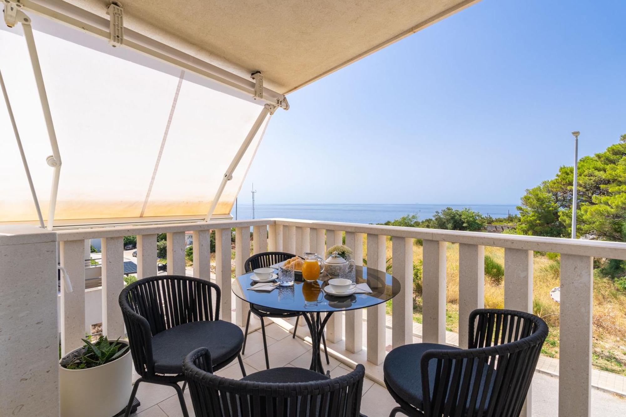 Apartment Apollo In Dubrovnik With Sea View Екстериор снимка